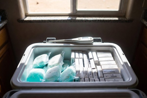 A packed cooler holding insulin during a Phoenix heat wave